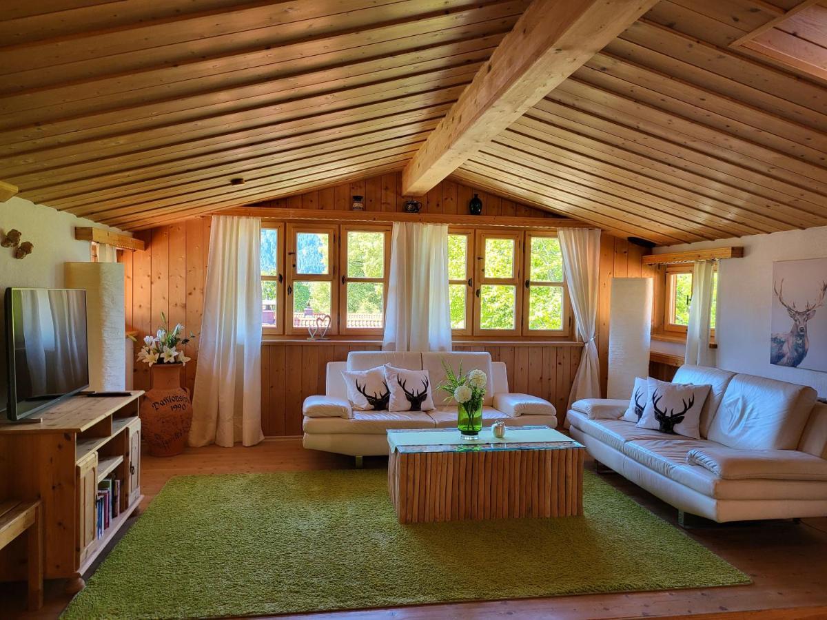 Heike Hauswirth Panorama Apartment Oberammergau